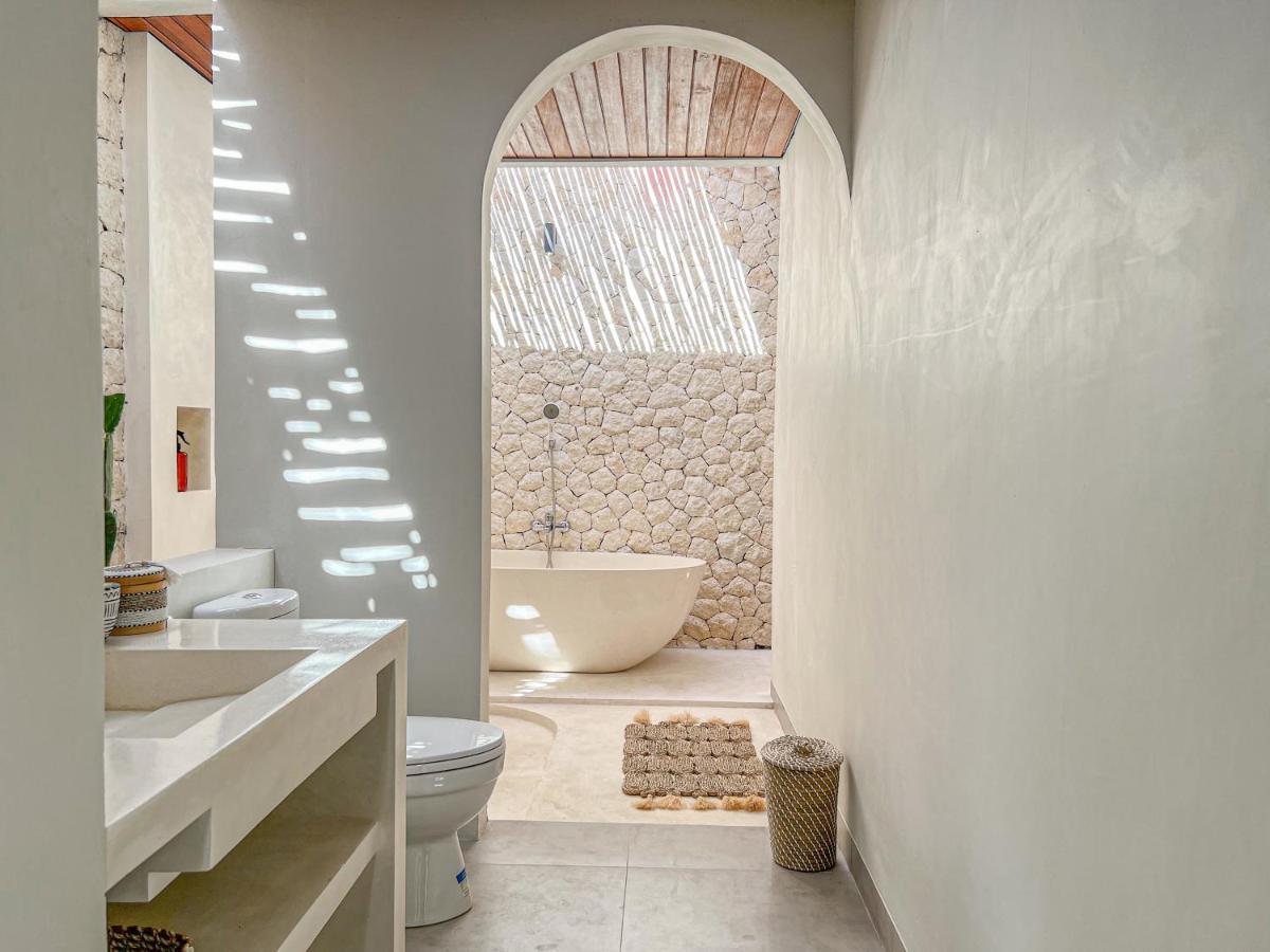 Uluwatu Moana Villa & Suites Bingin מראה חיצוני תמונה
