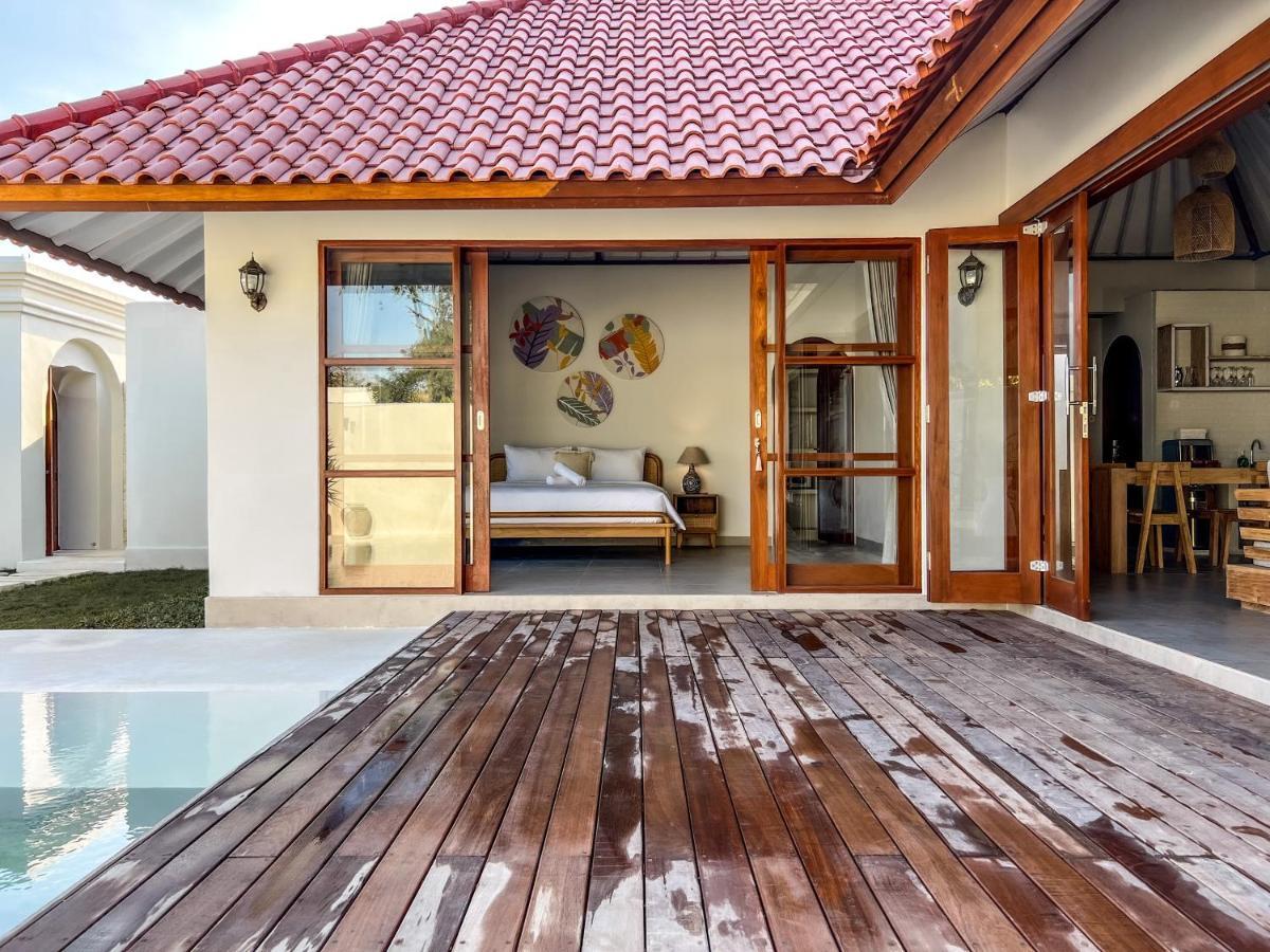 Uluwatu Moana Villa & Suites Bingin מראה חיצוני תמונה